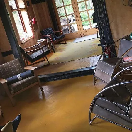 Sleeps 14 Wifi Brandsbol